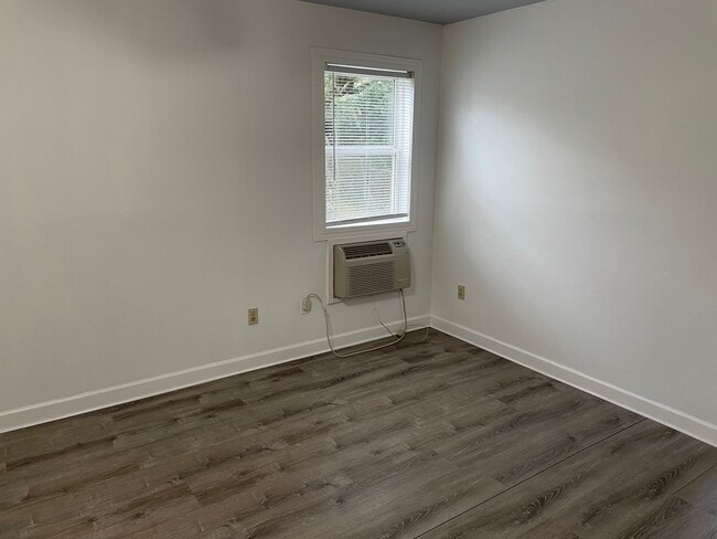 Building Photo - 48053 North Carolina Hwy 12