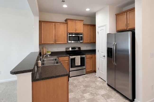 Building Photo - 9917 Sweet Basil Dr