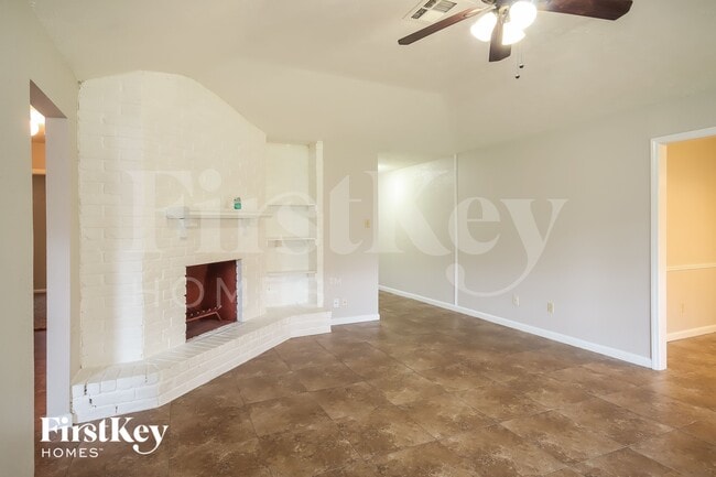 Building Photo - 10411 Cedar Towne Ln