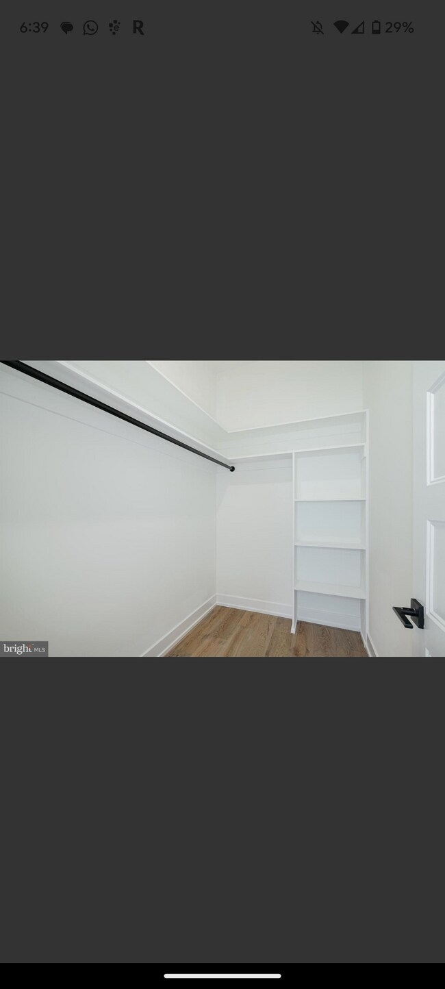 Foto del edificio - 1645 Germantown Ave