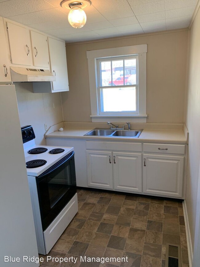 Foto del edificio - 2 br, 1 bath House - 3356 Avoca Road