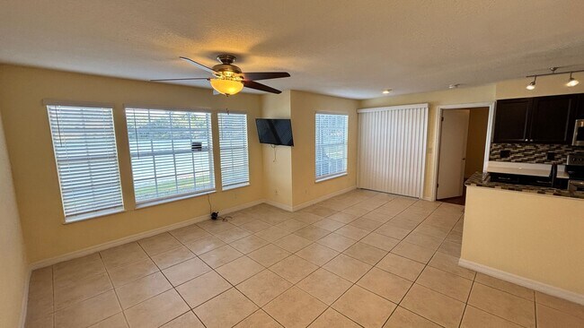 Foto del edificio - Upgraded, First Floor 2BD/2BA Condo in Tra...