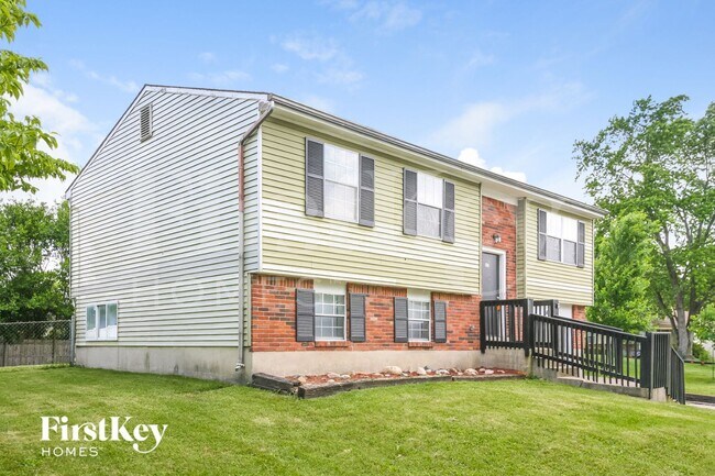 Building Photo - 9431 Pepperidge Dr