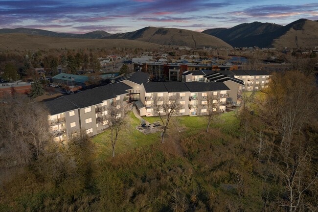 Interior Photo - Riverbend Apartments