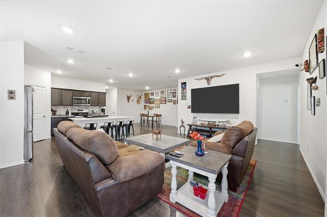 Building Photo - 1212 Briar Hl Dr