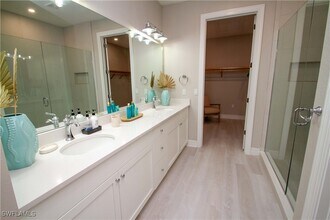 Building Photo - 251 Indies Dr E Building Photo - 251 Indies Dr E