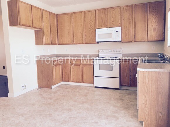 Building Photo - 4910 Tuscany Ln