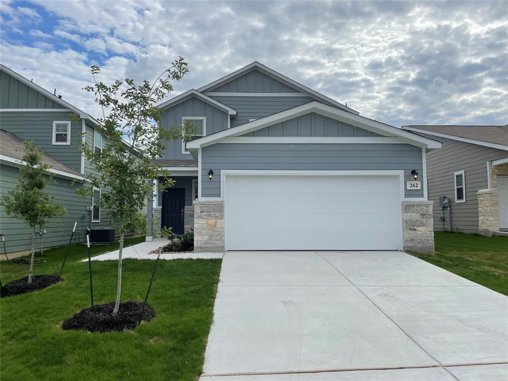 Foto principal - 262 Jaycen Ln
