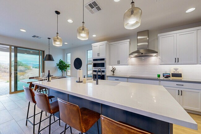 Foto del edificio - 18328 E Spring Valley Ct