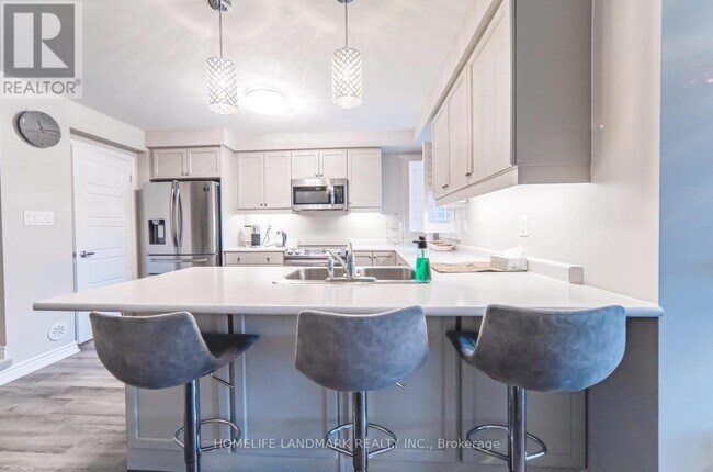 Photo du bâtiment - 875 Cactus Point