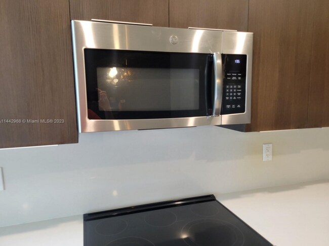 Foto del edificio - 4700 NW 84th Ave