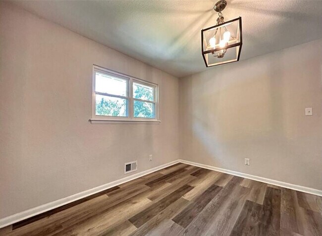 Building Photo - 4745 Whistler Ln