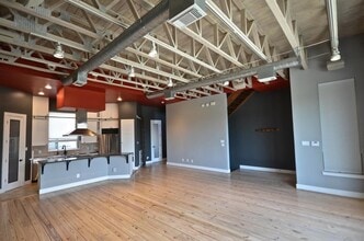 Building Photo - 1324 Taft St
