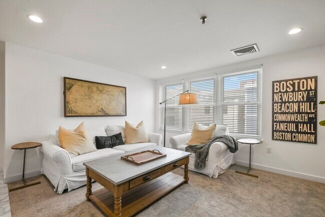 Foto del edificio - 157 W Sixth St