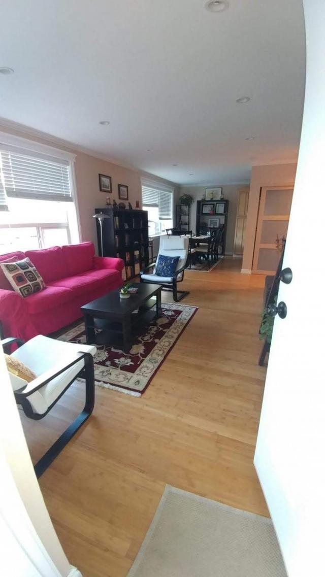 Building Photo - 1 bedroom in Seattle WA 98199