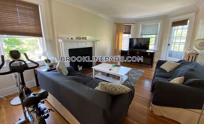 Foto del edificio - 155 Coolidge St