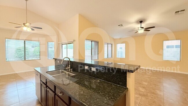 Building Photo - 3790 S Salt Cedar St