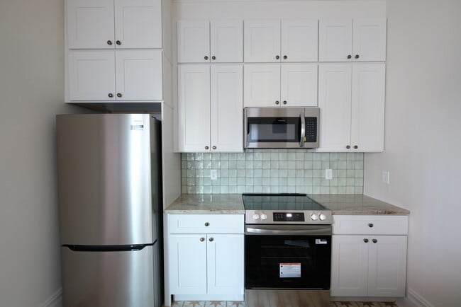 Foto del edificio - Renovated Historic Home