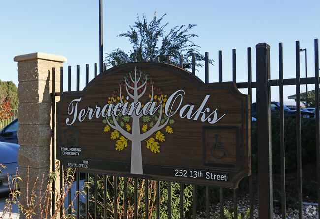 Signage - Terracina Oaks Apartments 1 & 2