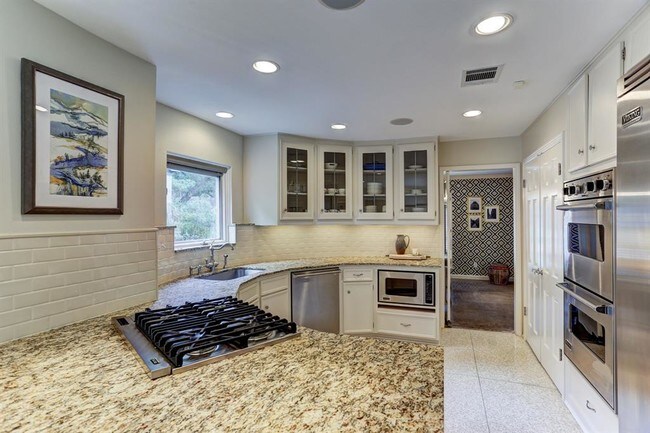 Foto del edificio - 10039 Valley Forge Dr