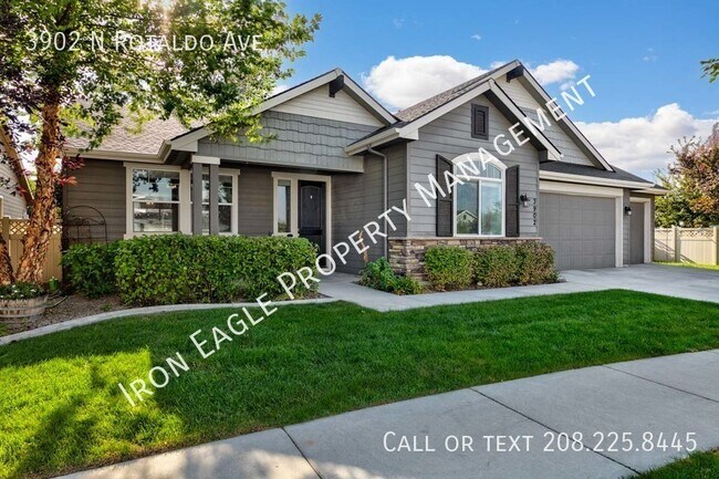 Foto del edificio - 3902 N Rotaldo Ave