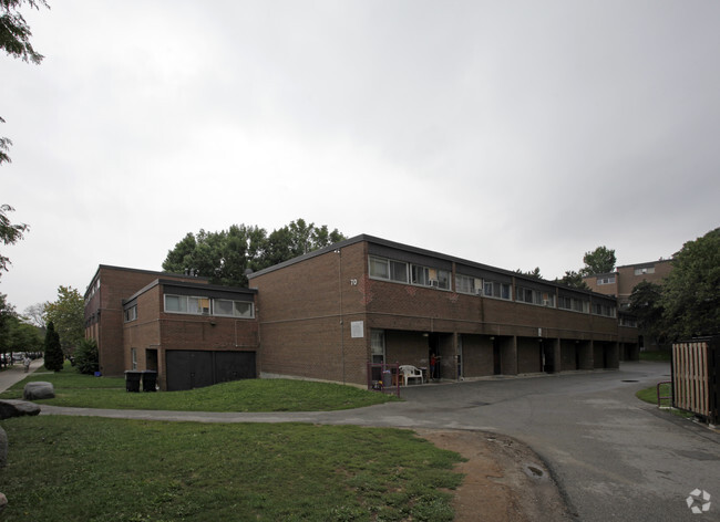 Primary Photo - Blake-Boultbee Apartments