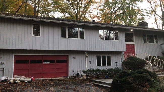Frente - 68 Windward Ln