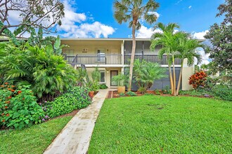 Building Photo - 6544 Chasewood Dr