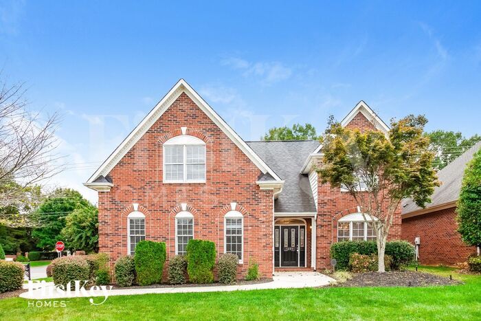 Primary Photo - 1297 Kennett Ave