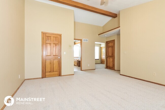 Building Photo - Coolest Specials In Town