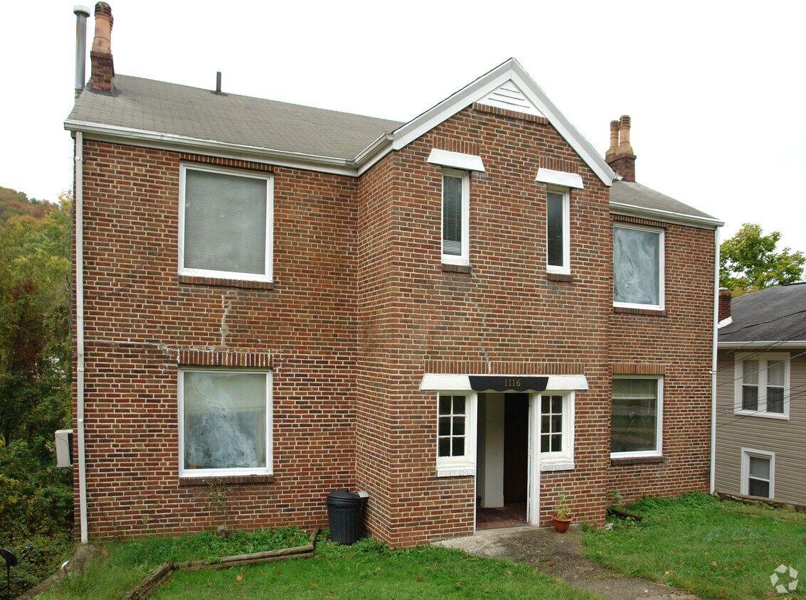 1116 Edgewood Dr, Charleston, WV 25302 Apartments in Charleston, WV