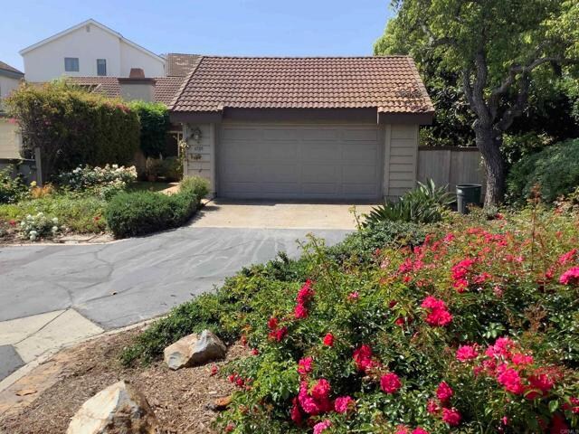 Foto principal - 1729 Gascony Rd