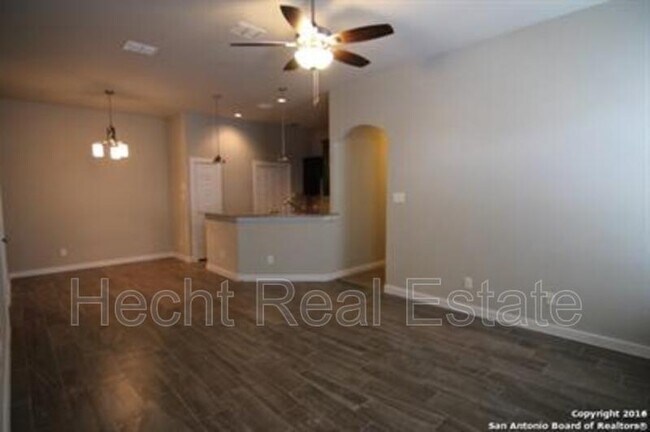 Foto del edificio - 1163 Creekside Orchard