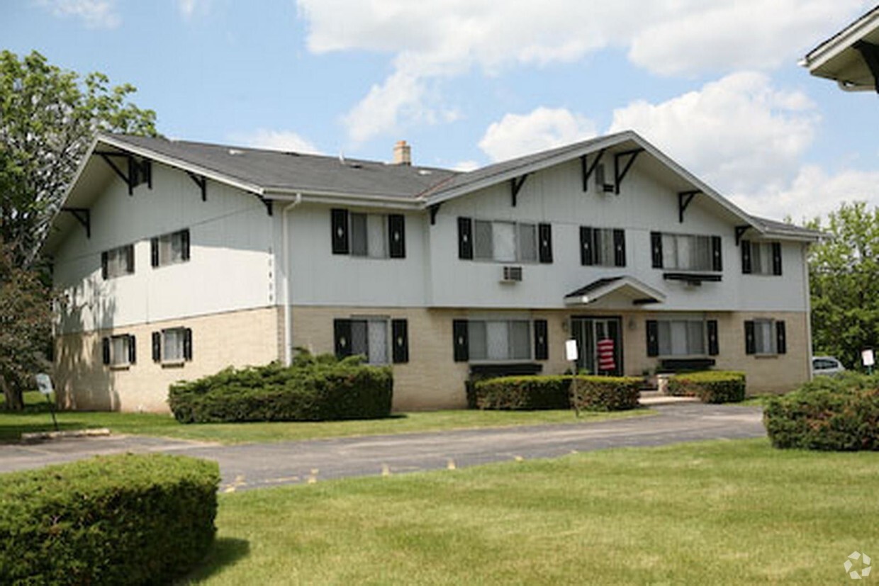 Primary Photo - Westover Apartments