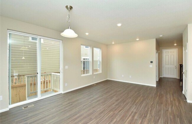 Foto del edificio - 3786 Happyheart Way