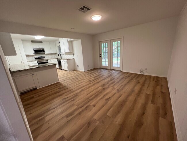 Dining Room and Kitchen - 913 N 58th St