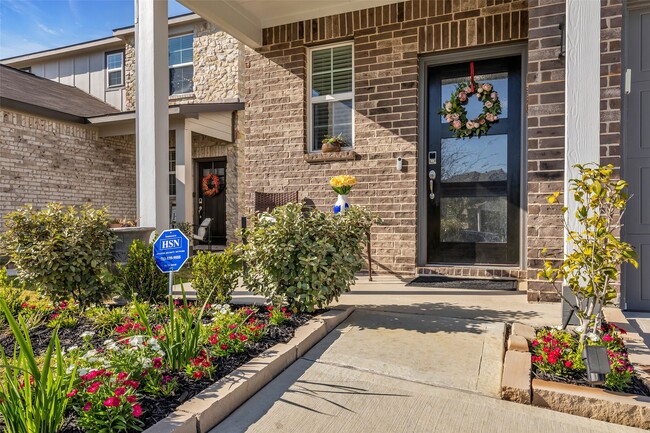 Building Photo - 7866 Alset Dr