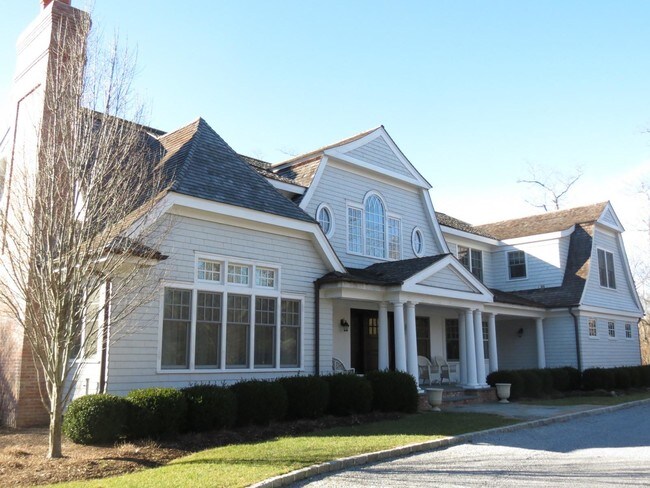 Building Photo - 19 Fairlea Ct