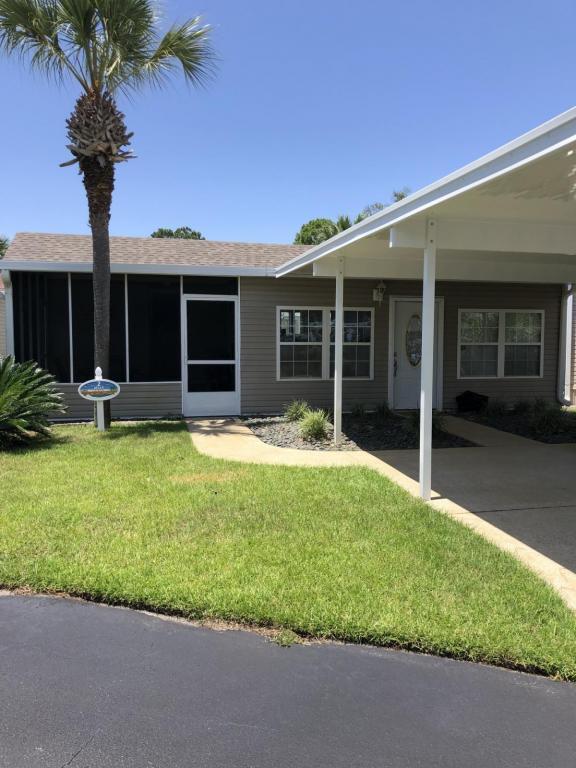 Foto principal - 1219 Thomas Dr