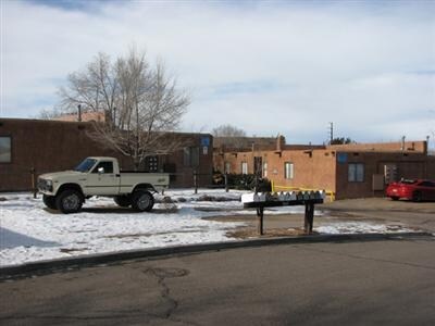 Building Photo - 1300-1306 Rufina Ln