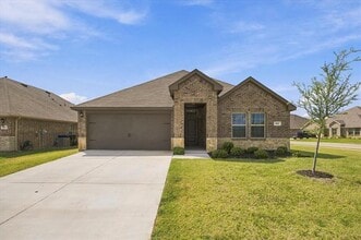Building Photo - 227 HappyWell Ln