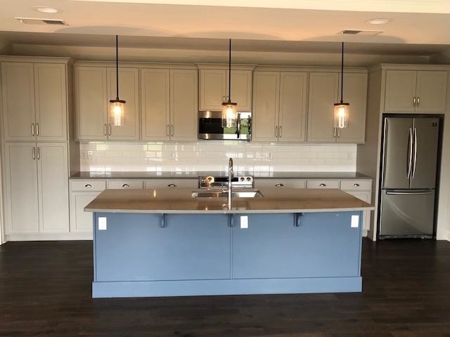 Foto del edificio - 2236 Cave Hill Ln