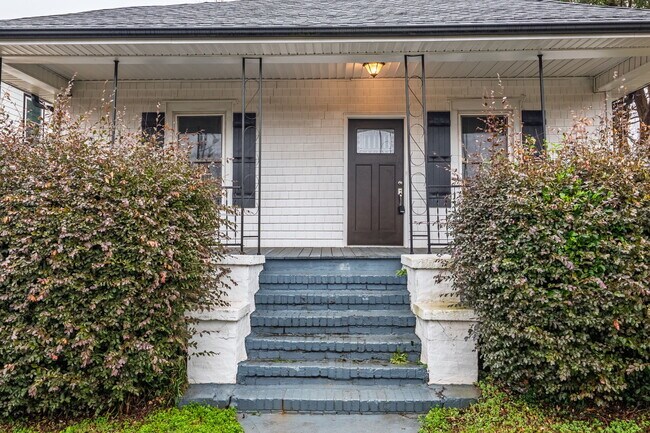 Foto del edificio - 306 Sacco St