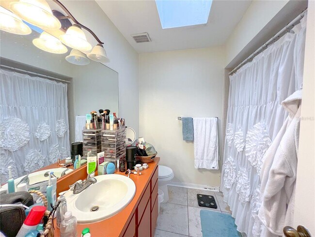 Foto del edificio - 6003 NW 36th Pl