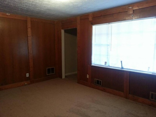 Foto del edificio - 8492 Peachtree Ln