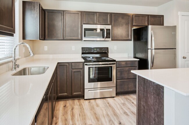 Foto del edificio - 8407 63rd St NE