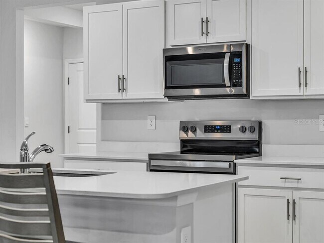 Building Photo - 1048 Adalia Terrace