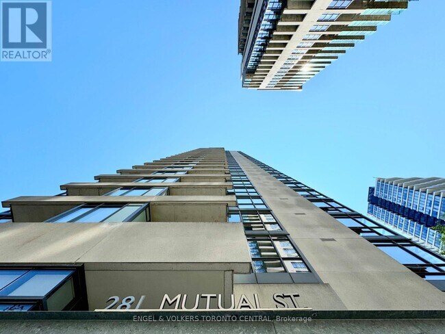 Photo du bâtiment - 281 Mutual St
