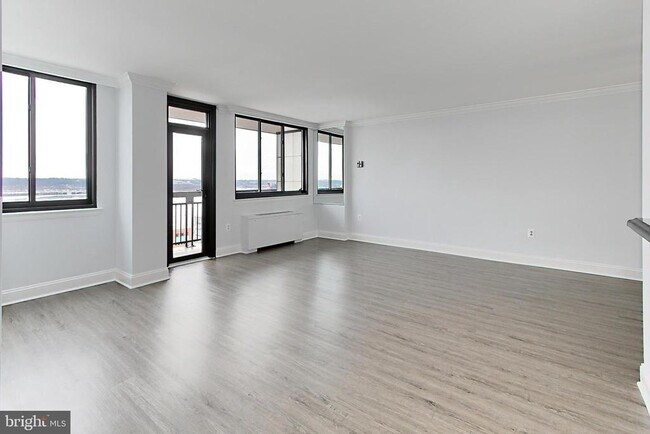 Foto del edificio - 801 N Pitt St