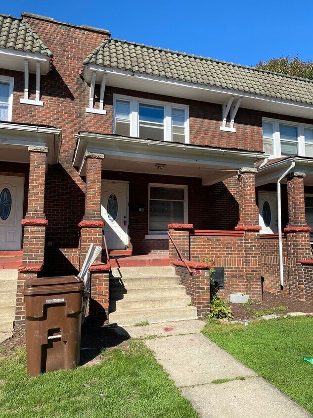 306 Baldwin Ave, Sharon, PA 16146 House Rental in Sharon, PA